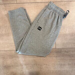 Under Armour Men’s Fleece Pants (Bundle of 2) – Gray & Black – Both Medium